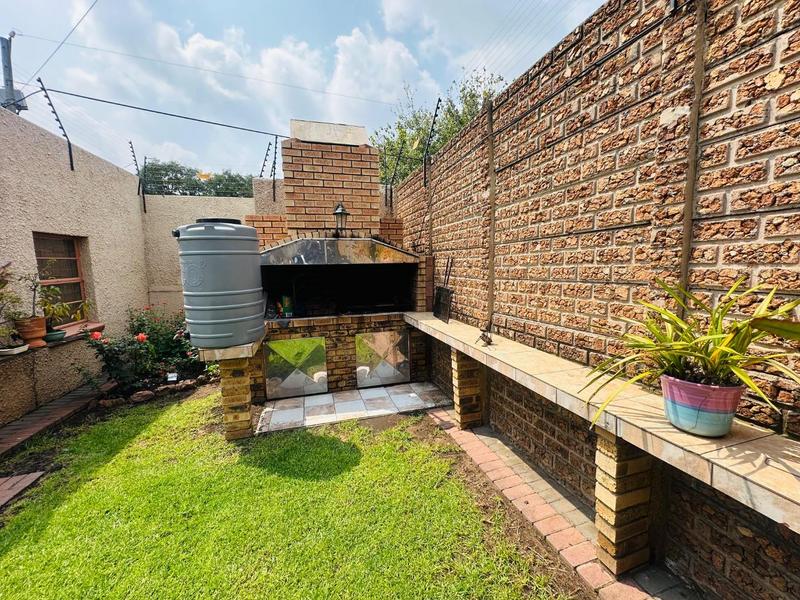 3 Bedroom Property for Sale in Germiston Station Gauteng