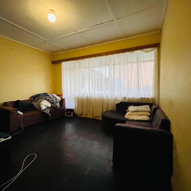 2 Bedroom Property for Sale in Germiston West Gauteng