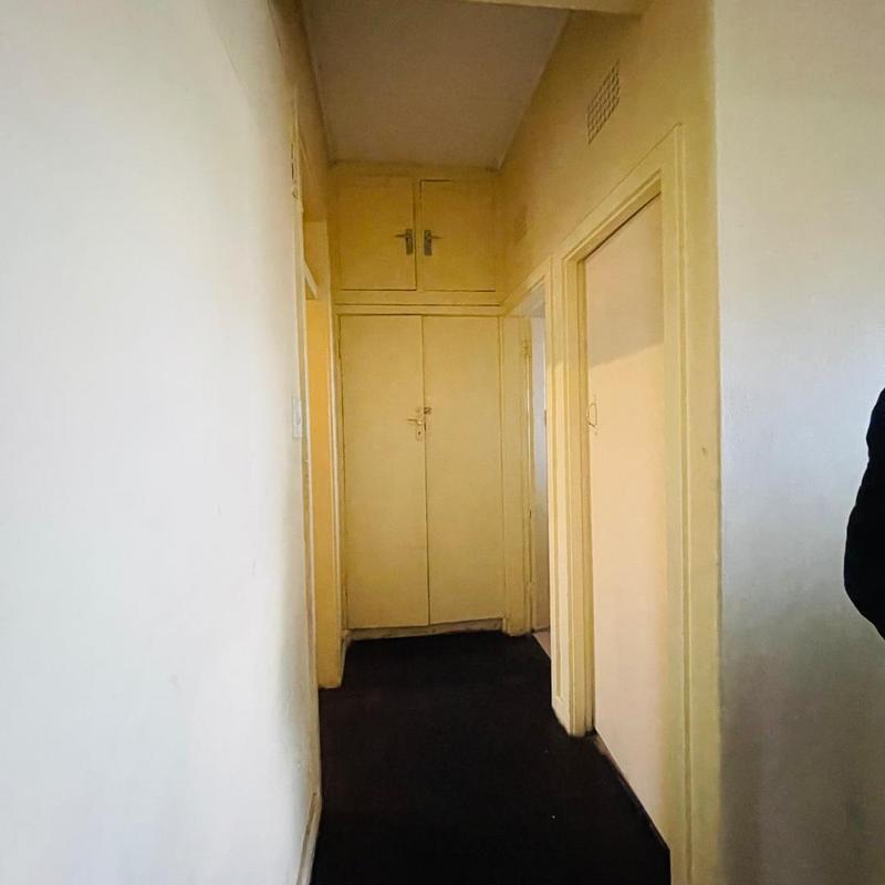2 Bedroom Property for Sale in Germiston West Gauteng