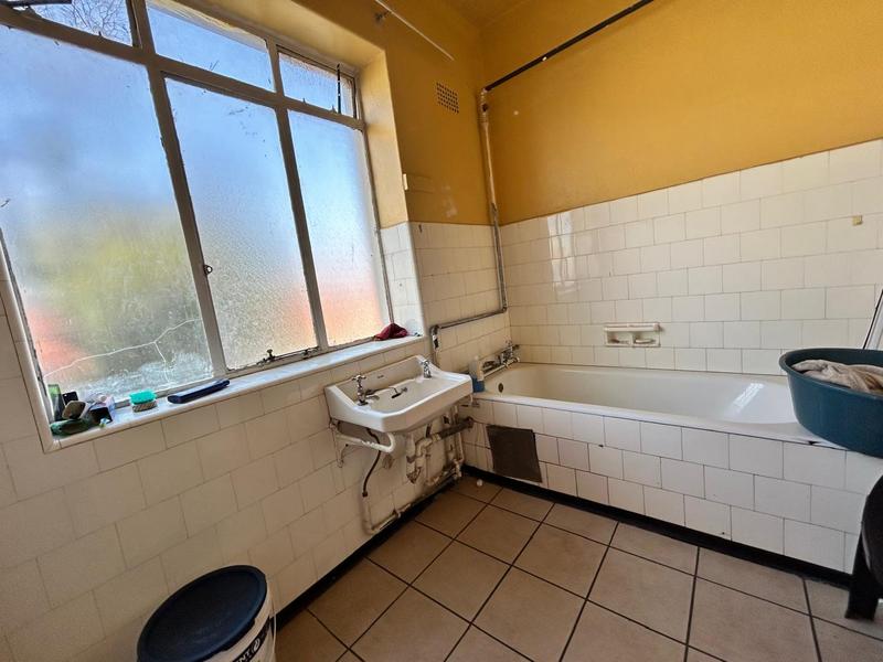 2 Bedroom Property for Sale in Germiston West Gauteng
