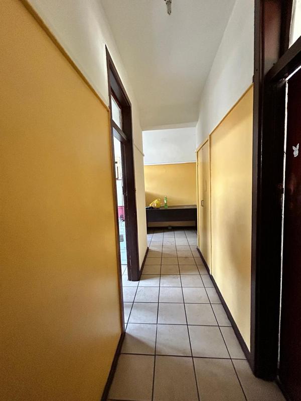 2 Bedroom Property for Sale in Germiston West Gauteng