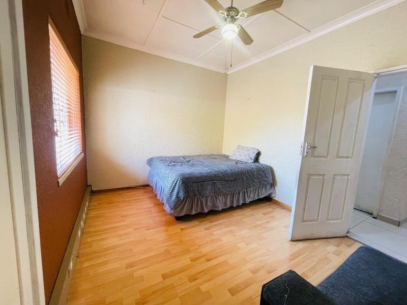 5 Bedroom Property for Sale in Lambton Gauteng