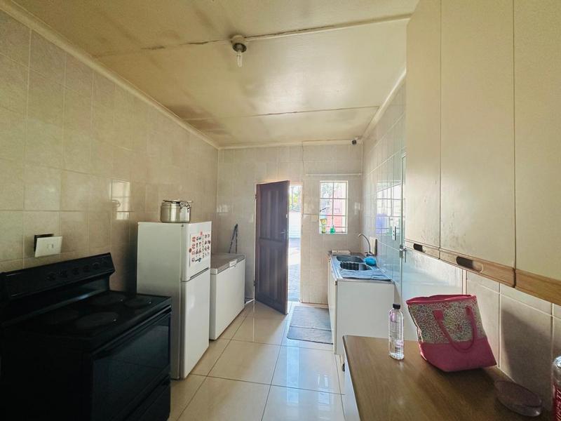 3 Bedroom Property for Sale in Lambton Gardens Gauteng