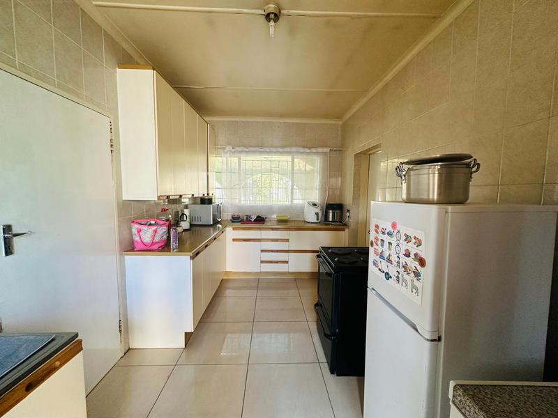 3 Bedroom Property for Sale in Lambton Gardens Gauteng