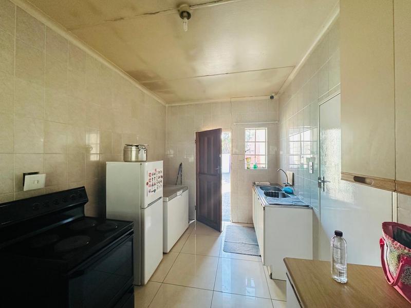 3 Bedroom Property for Sale in Lambton Gardens Gauteng