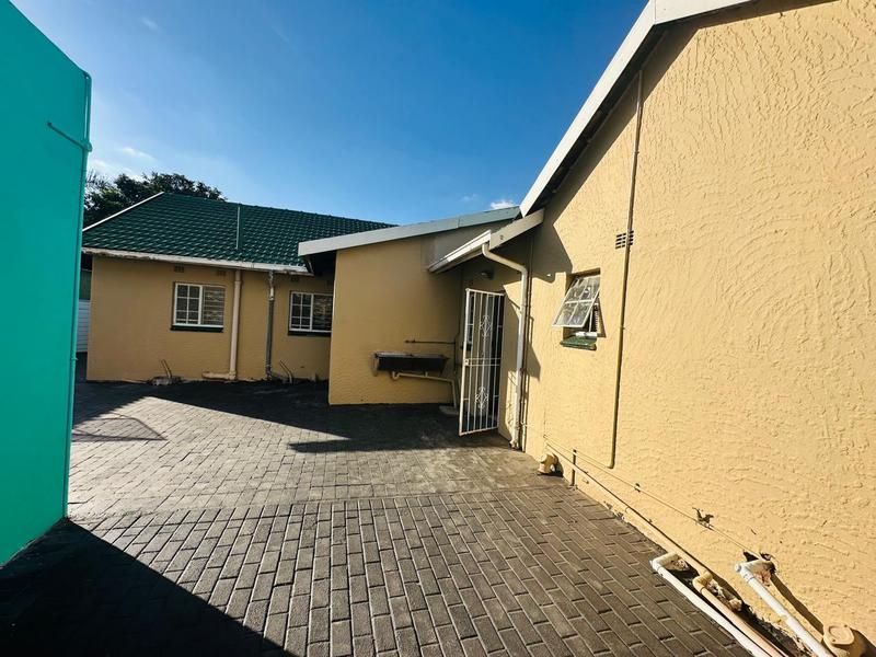3 Bedroom Property for Sale in Lambton Gardens Gauteng