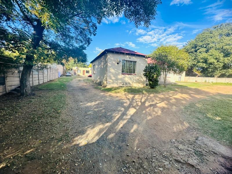 21 Bedroom Property for Sale in Parkhill Gardens Gauteng