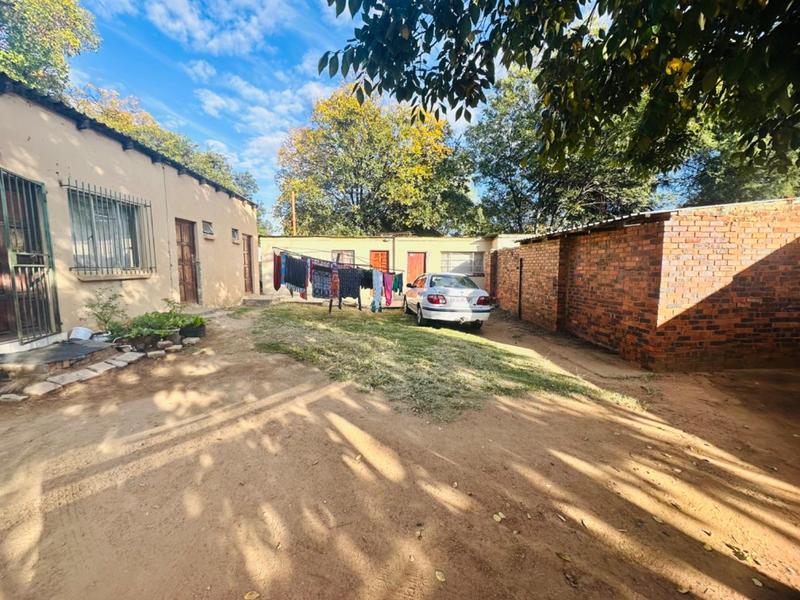 21 Bedroom Property for Sale in Parkhill Gardens Gauteng