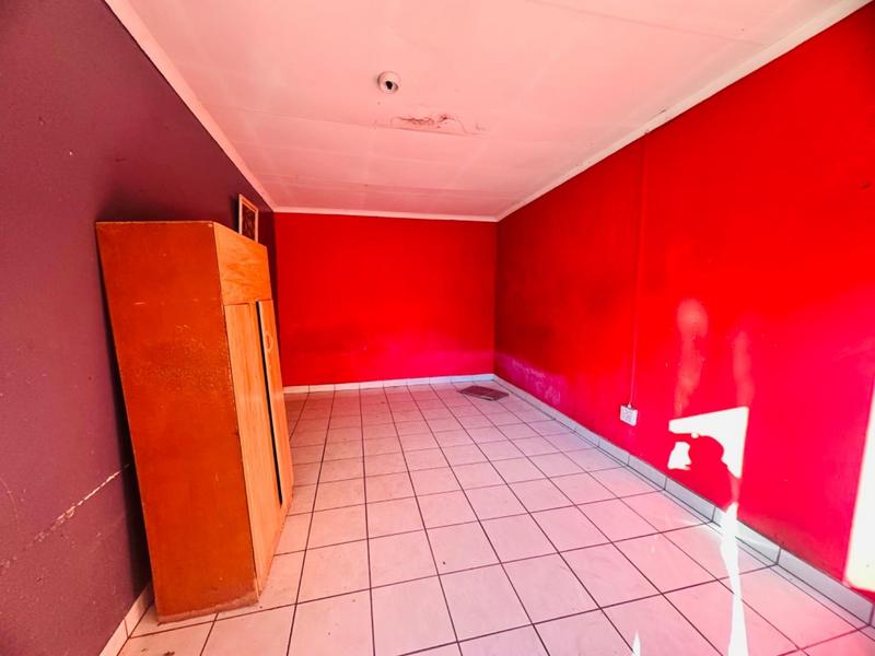 21 Bedroom Property for Sale in Parkhill Gardens Gauteng