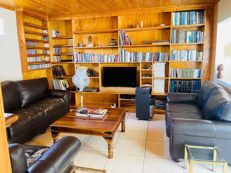 5 Bedroom Property for Sale in Primrose Gauteng
