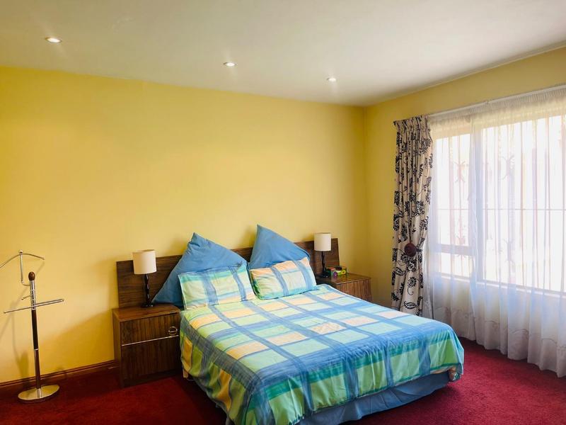 5 Bedroom Property for Sale in Primrose Gauteng