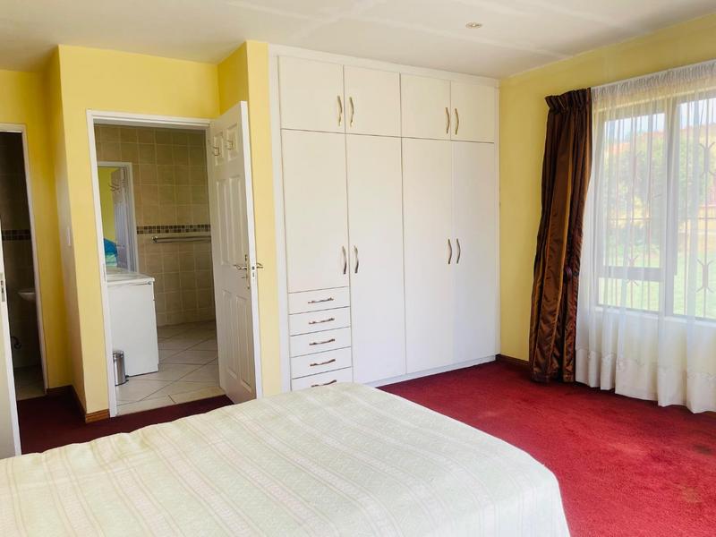 5 Bedroom Property for Sale in Primrose Gauteng