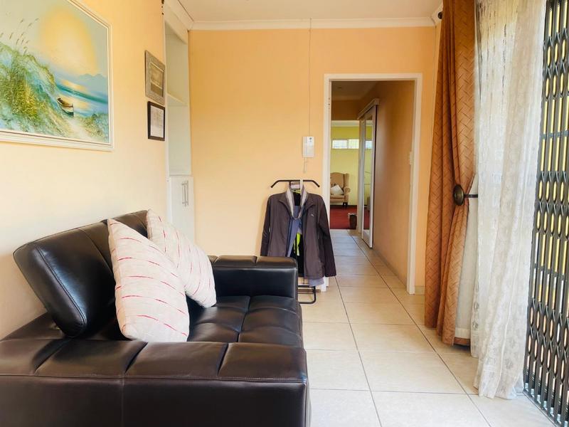 5 Bedroom Property for Sale in Primrose Gauteng