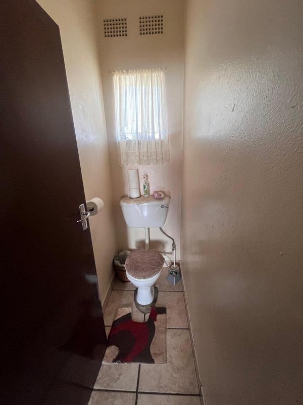 3 Bedroom Property for Sale in Wannenburghoogte Gauteng