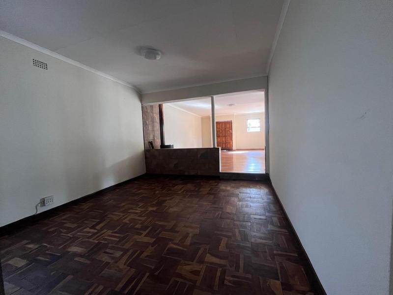 4 Bedroom Property for Sale in Wychwood Gauteng