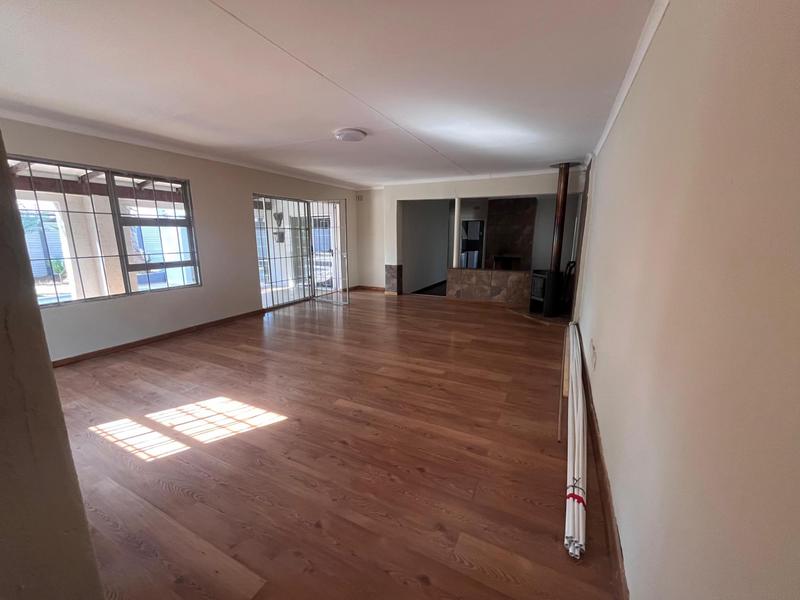 4 Bedroom Property for Sale in Wychwood Gauteng
