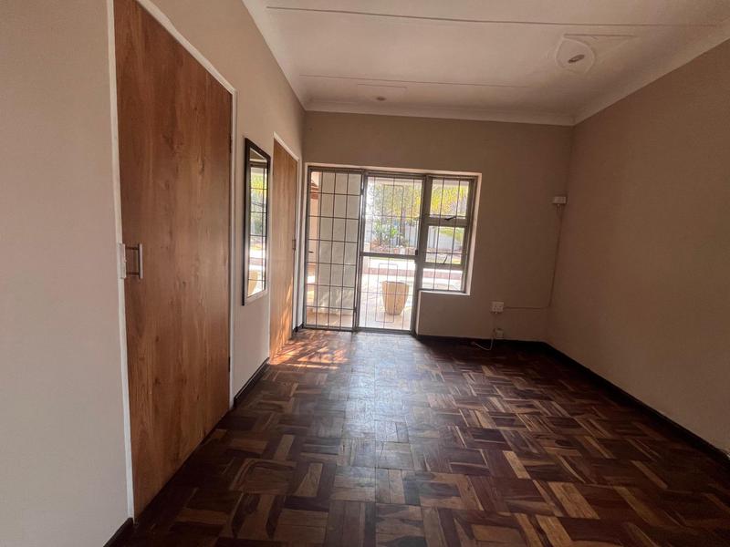 4 Bedroom Property for Sale in Wychwood Gauteng