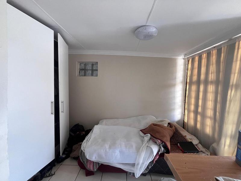 4 Bedroom Property for Sale in Wychwood Gauteng