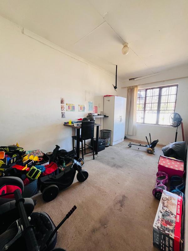 5 Bedroom Property for Sale in Wychwood Gauteng