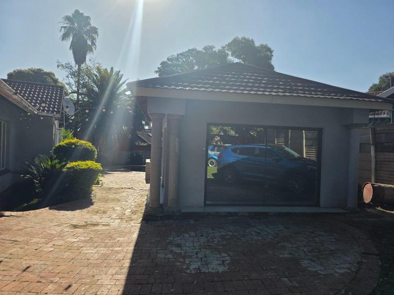 4 Bedroom Property for Sale in Birch Acres Gauteng