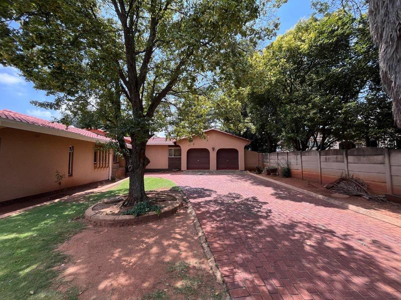 3 Bedroom Property for Sale in Birch Acres Gauteng