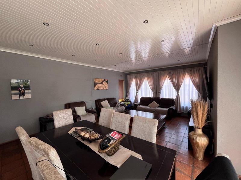3 Bedroom Property for Sale in Birch Acres Gauteng
