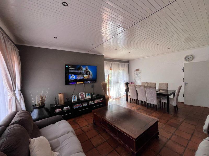 3 Bedroom Property for Sale in Birch Acres Gauteng