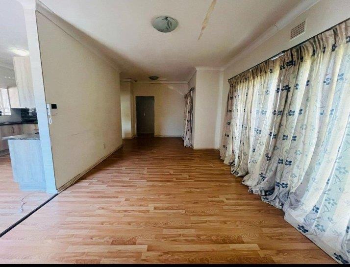 4 Bedroom Property for Sale in Birchleigh Gauteng
