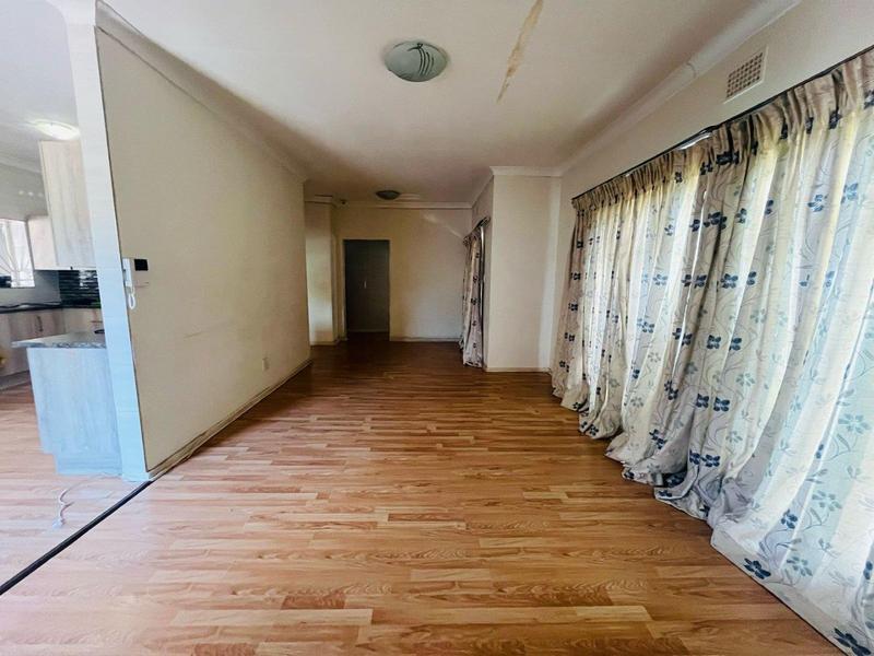 4 Bedroom Property for Sale in Birchleigh Gauteng