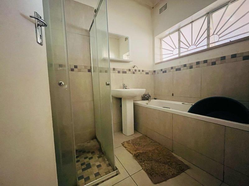 4 Bedroom Property for Sale in Birchleigh Gauteng