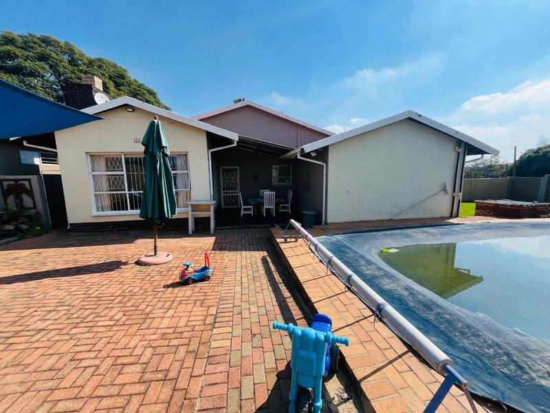 3 Bedroom Property for Sale in Croydon Gauteng