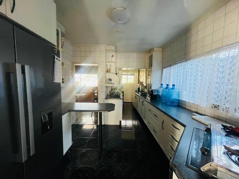4 Bedroom Property for Sale in Croydon Gauteng