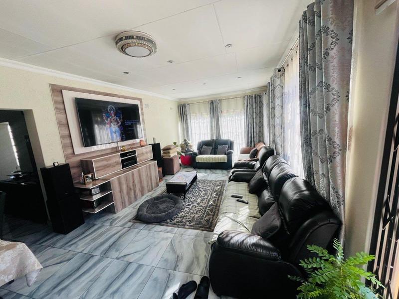 4 Bedroom Property for Sale in Croydon Gauteng