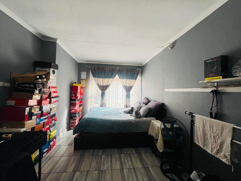 4 Bedroom Property for Sale in Croydon Gauteng