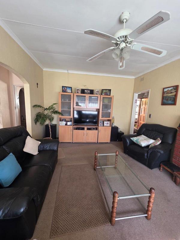 3 Bedroom Property for Sale in Esther Park Gauteng
