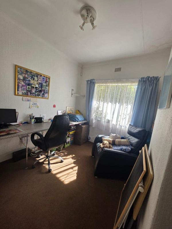 3 Bedroom Property for Sale in Esther Park Gauteng