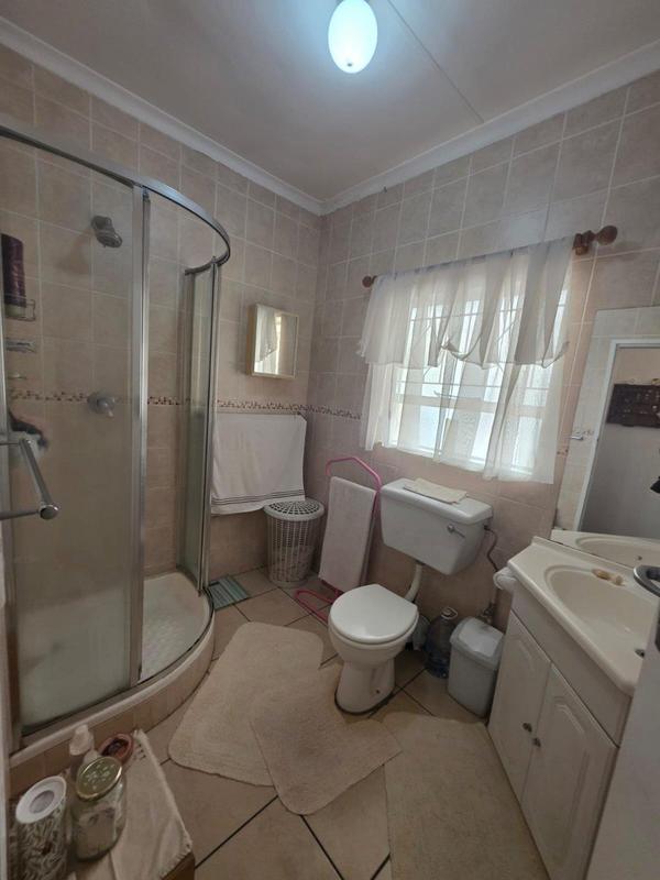 3 Bedroom Property for Sale in Esther Park Gauteng