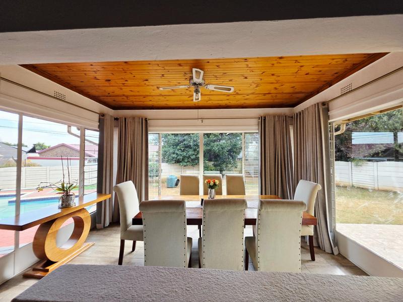 4 Bedroom Property for Sale in Glen Marais Gauteng
