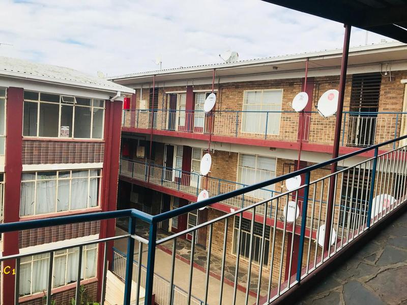 1 Bedroom Property for Sale in Johannesburg International Airport Gauteng