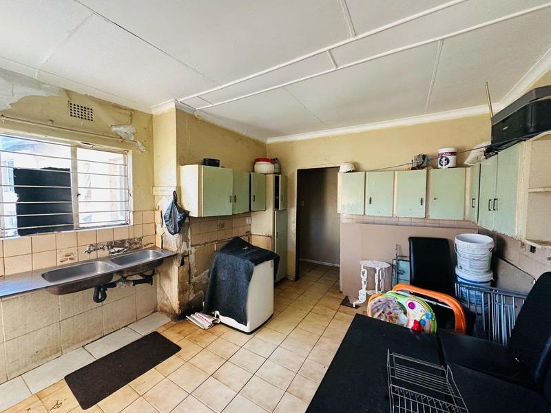 5 Bedroom Property for Sale in Kempton Park West Gauteng