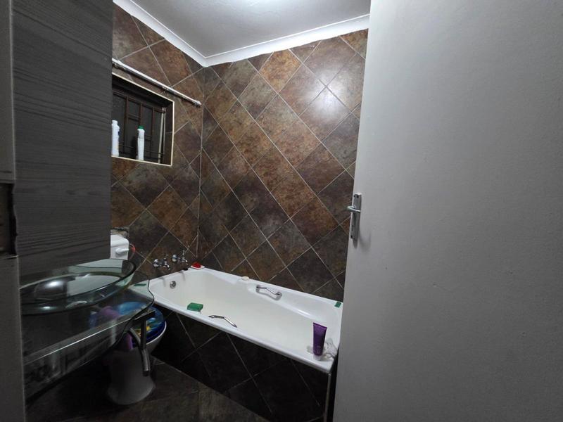 4 Bedroom Property for Sale in Norkem Park Gauteng