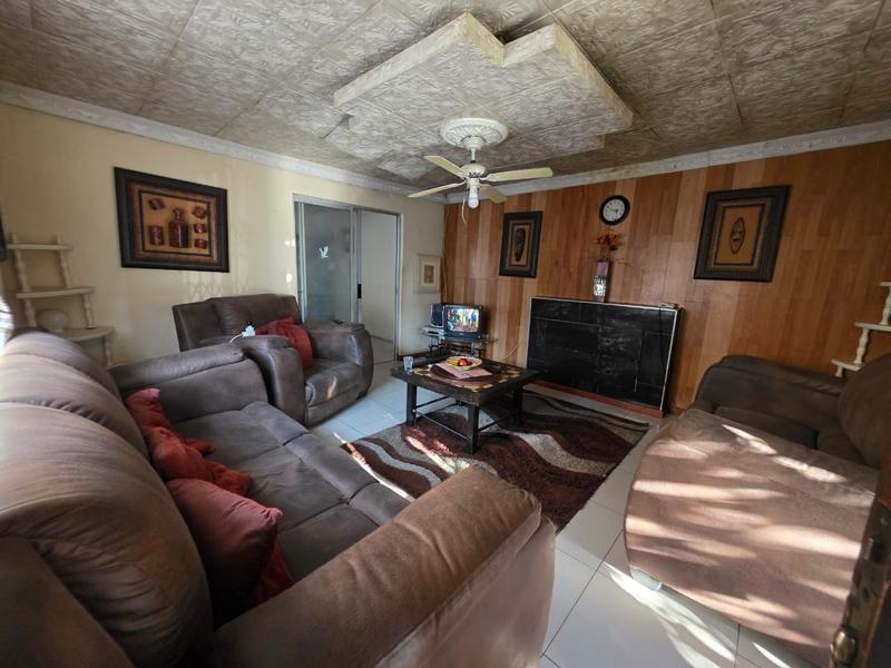 4 Bedroom Property for Sale in Norkem Park Gauteng