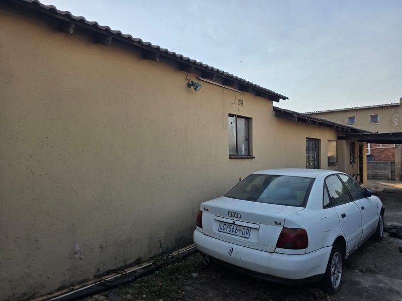 4 Bedroom Property for Sale in Norkem Park Gauteng