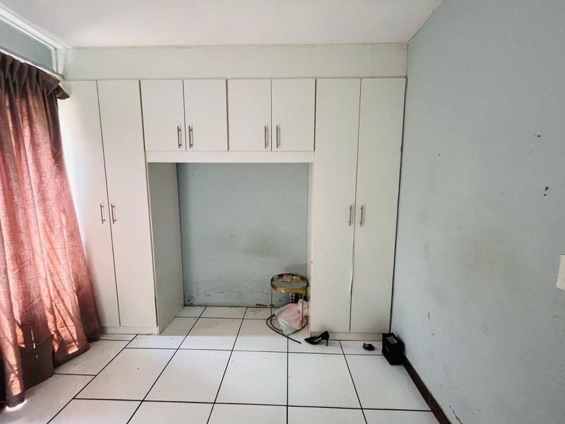 8 Bedroom Property for Sale in Norkem Park Gauteng