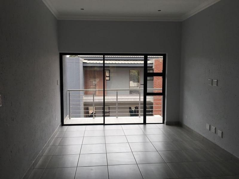 2 Bedroom Property for Sale in Pomona Gauteng