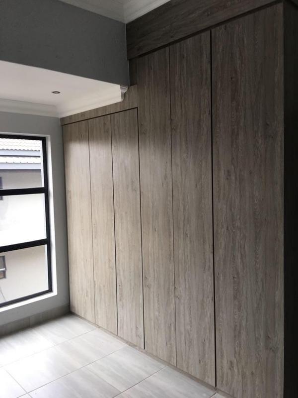 2 Bedroom Property for Sale in Pomona Gauteng