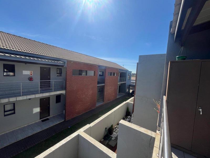 2 Bedroom Property for Sale in Pomona Gauteng
