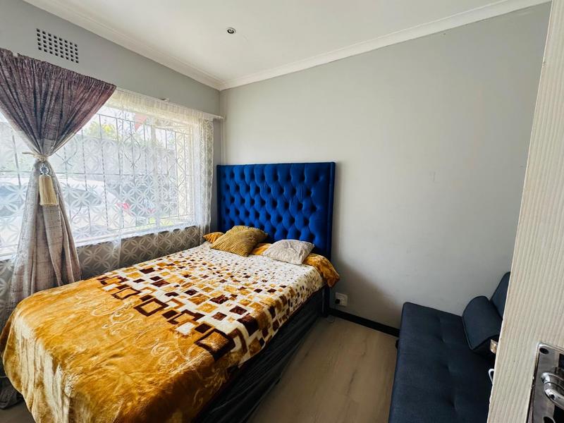 3 Bedroom Property for Sale in Rhodesfield Gauteng