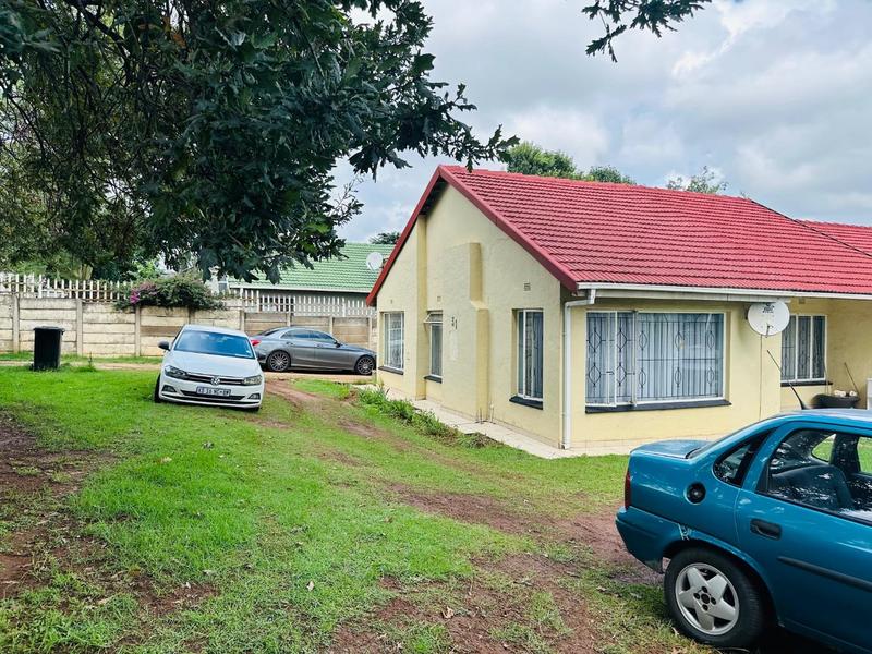 3 Bedroom Property for Sale in Rhodesfield Gauteng