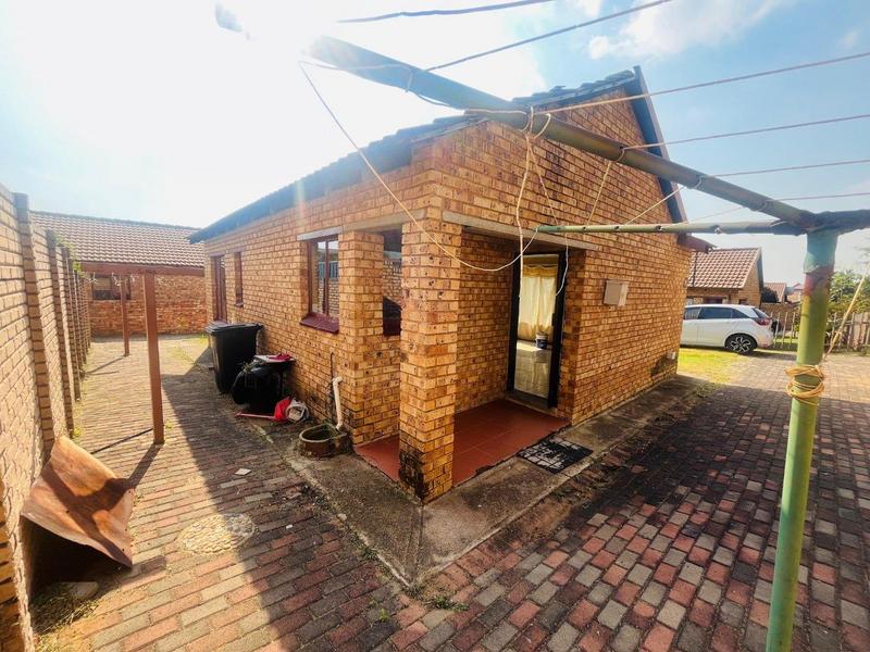 2 Bedroom Property for Sale in Terenure Gauteng